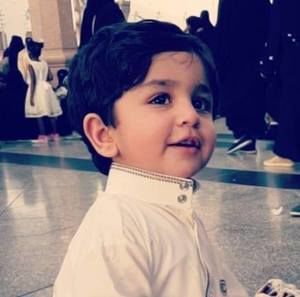 Meet your Posher, Ayesha